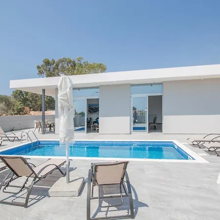 Villa Cyprus In The Sun Adelais Sea View Villas 2 Gold *